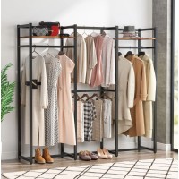 Велика вішалка для одягу