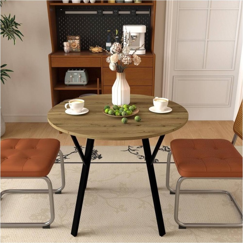 Round dining table