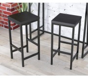 Табурети та стільці