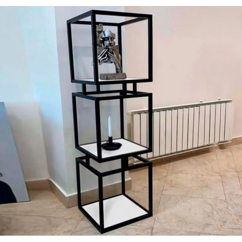 Стелаж Drevo  — відкриті полиці на металевому каркасі